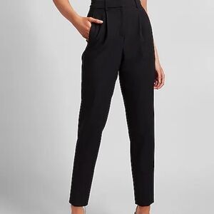 NWOT Express High Rise Pleated Ankle Pant - size 2s